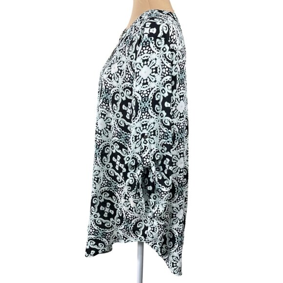 Est. 1946 Tunic Top Knit Stretch Size 18/20 Black White Teal V-Neck - Picture 2 of 8